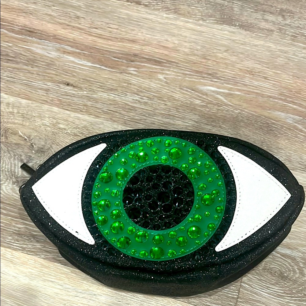 Nwt bath and body Eye Design Black and Green Pouch
